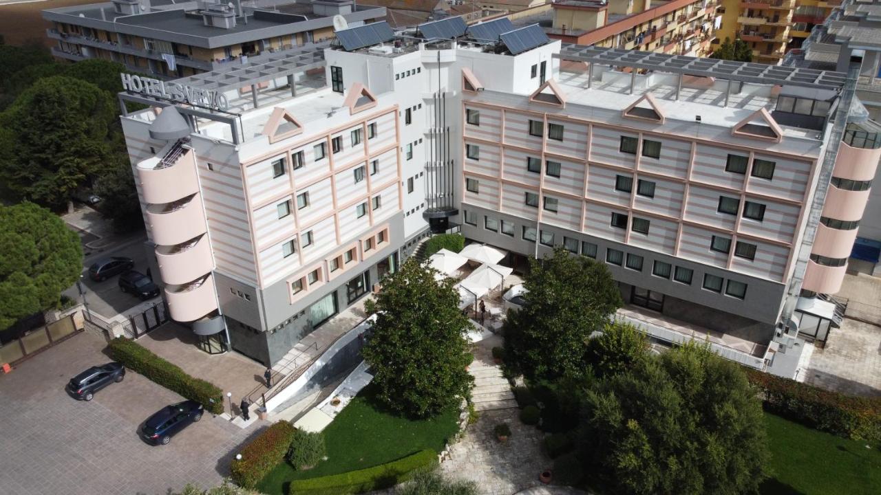 Hotel Svevo Gioia Del Colle Bagian luar foto