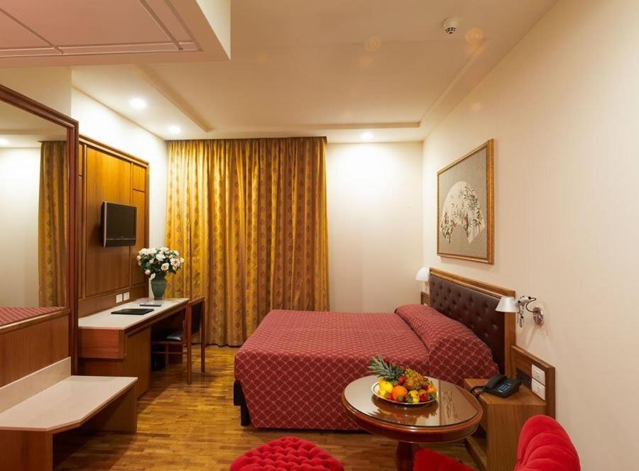 Hotel Svevo Gioia Del Colle Ruang foto