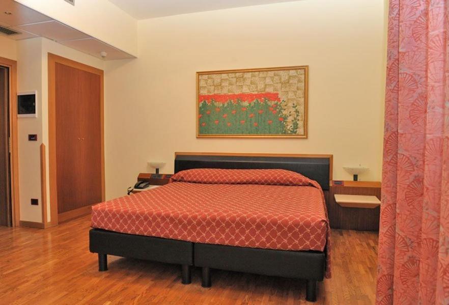Hotel Svevo Gioia Del Colle Ruang foto