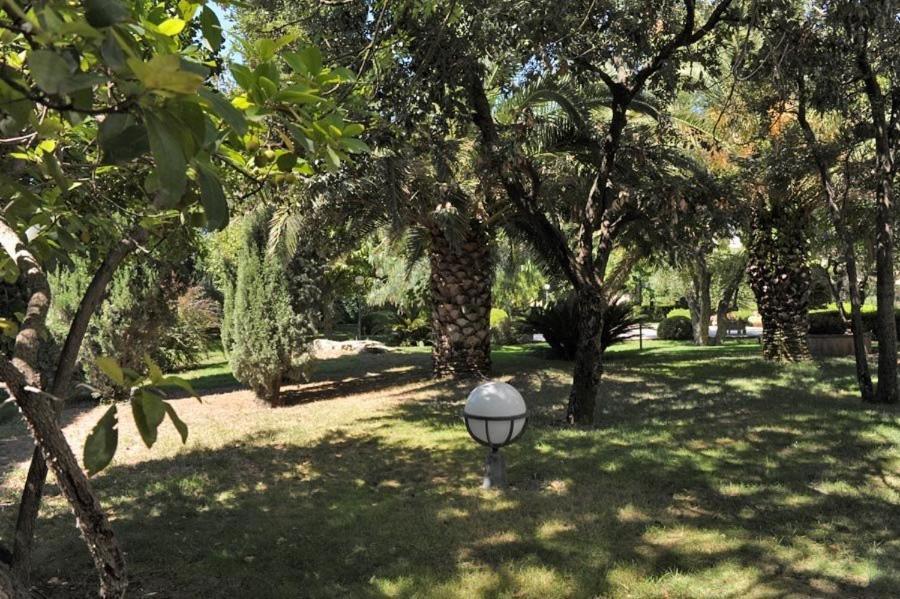 Hotel Svevo Gioia Del Colle Bagian luar foto